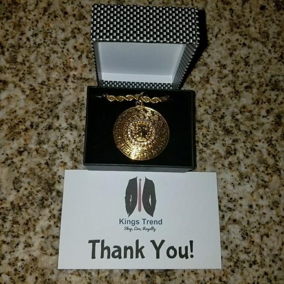 NEW! Mens 18K Gold Plated "Medusa" Pendant - Picture 5 of 8